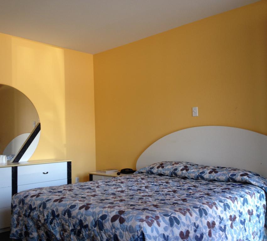 Motel Saint-Jacques Montréal Eksteriør bilde