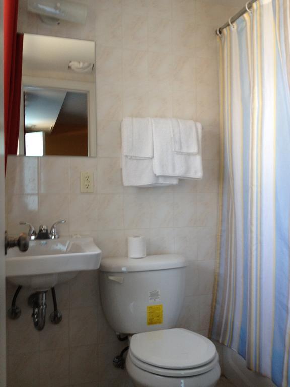 Motel Saint-Jacques Montréal Eksteriør bilde