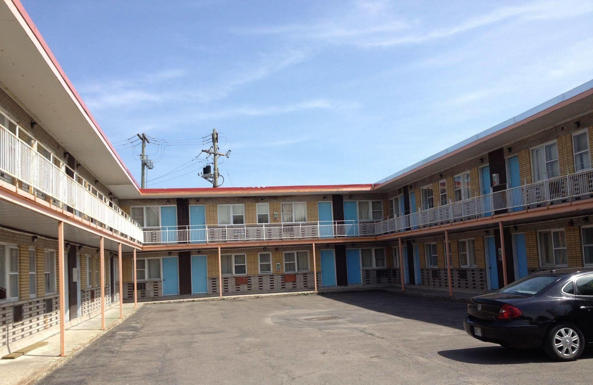 Motel Saint-Jacques Montréal Eksteriør bilde